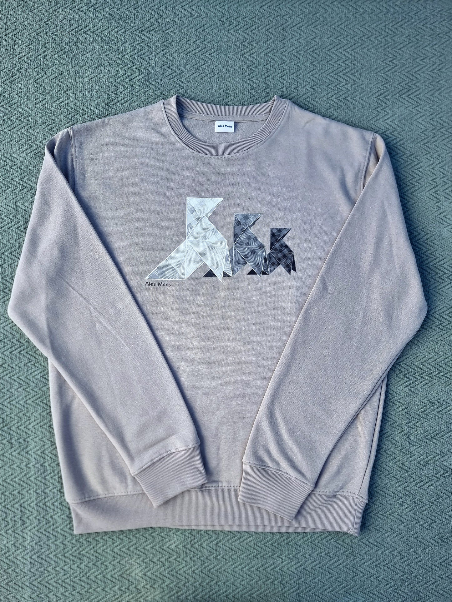 Sudadera  Trío de  Pajaritas neutras