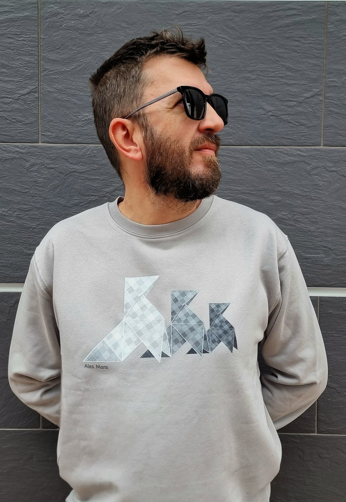 Sudadera  Trío de  Pajaritas neutras