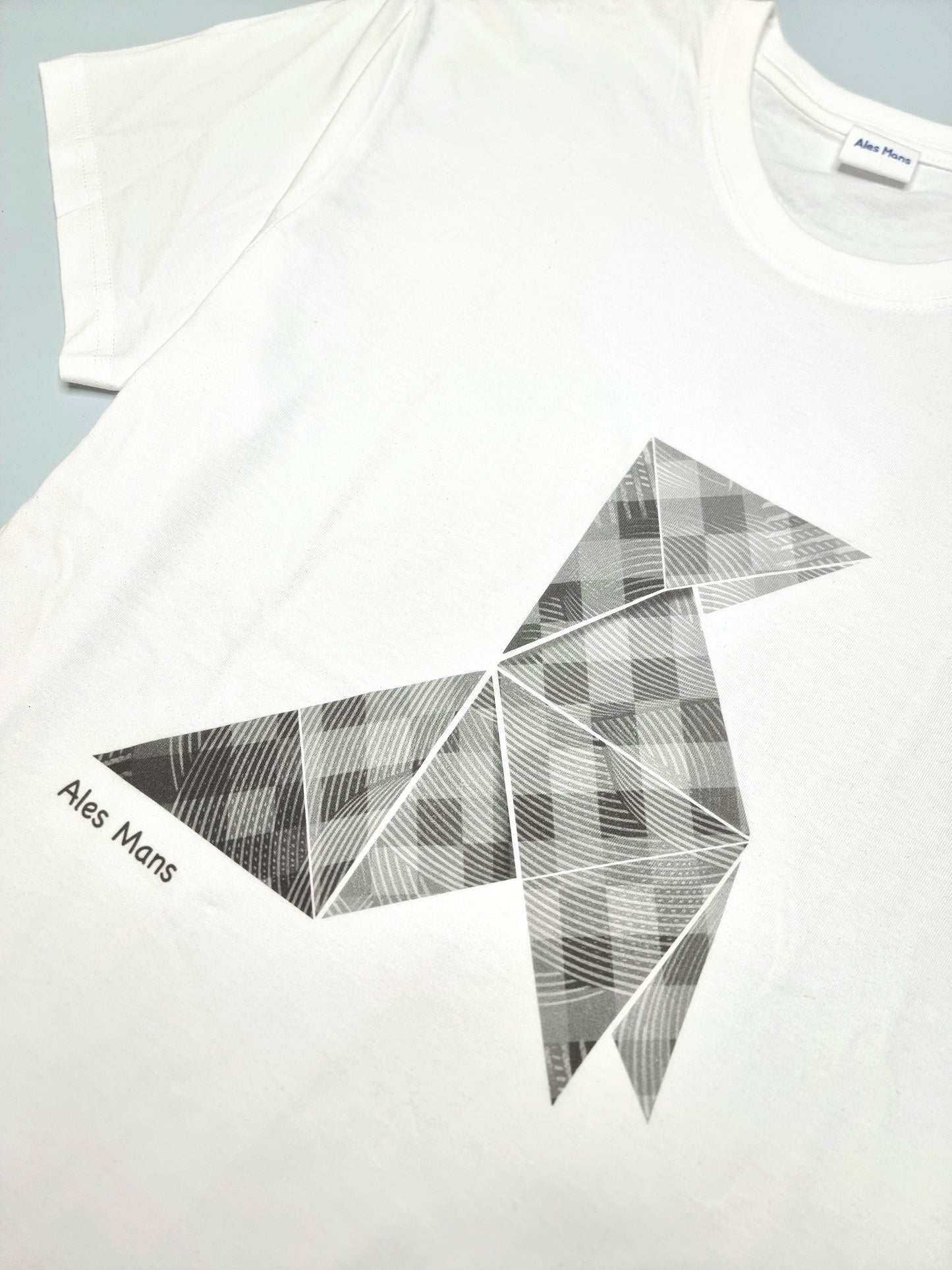 Camiseta unisex Pajarita gris